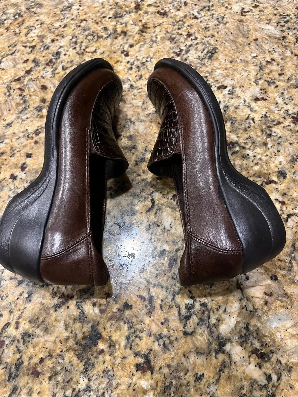Clarks Women’s Dark Brown Croc-Embossed Slip-On Loafers